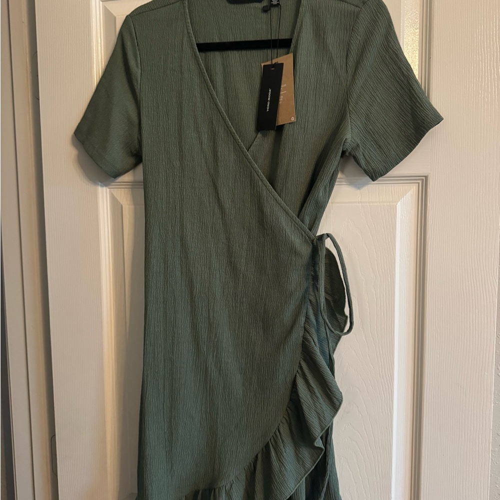 Vero Moda Green Ruched mini Wrap Dress